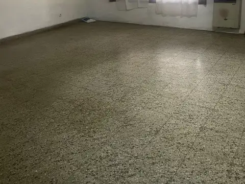 Depto Tipo Casa en Alquiler de 1 dormitorio
