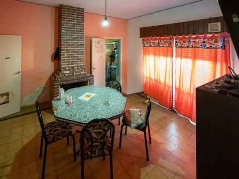 VENTA DE 2 CASAS MAS LOCAL EN ALVAREZ APTO CREDITO