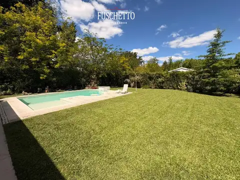 Casa en Venta con 1 cochera