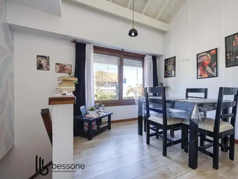Depto Tipo Casa en Venta de 2 ambientes