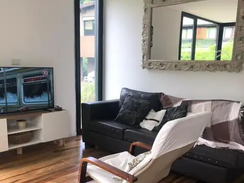 Yanquetruz y Calchaquies, Mar Del Plata, Buenos Aires, Argentina.