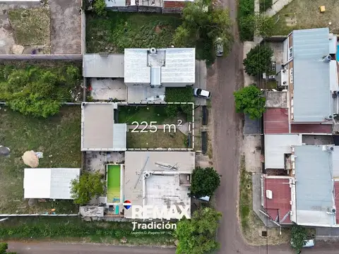 Casa en Venta con 1 cochera