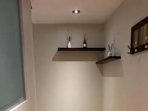 La Pampa 5000, Piso 8