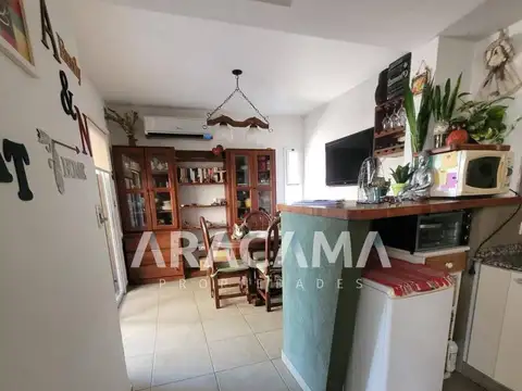 Departamento 3 ambientes con 2 baños