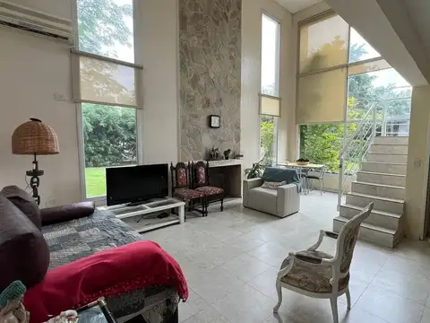 Venta casa en CC Loma Verde APTO CREDITO