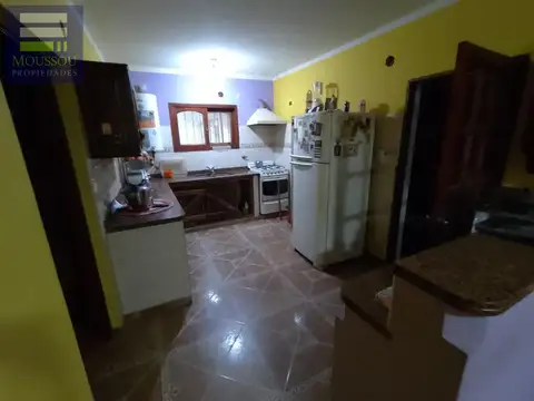 Casa en Venta con 1 cochera