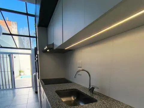 Casa 3 ambientes con 2 baños