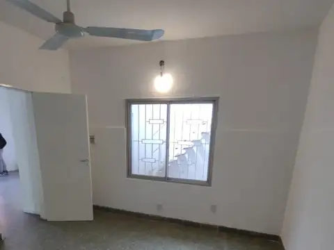 ALQUILER CASA 4 DORMITORIOS