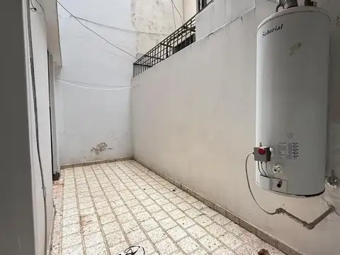 Departamento en Alquiler en Recoleta, $ 700.000