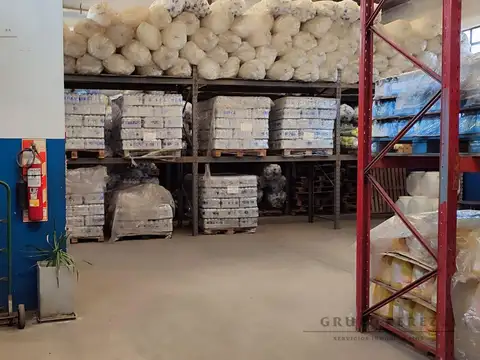 Galpón Industrial en San Justo 1.200 m² – 2 Plantas, Oficinas, Montacargas y Acceso Camiones