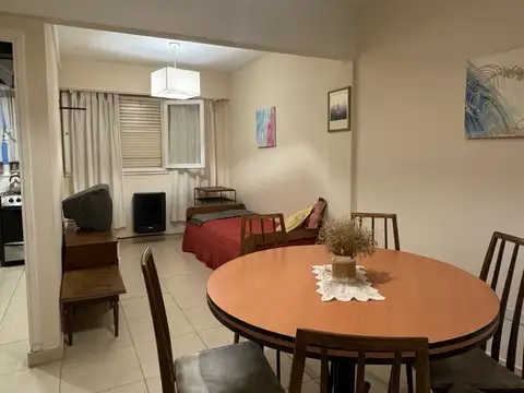 Departamento 2 ambientes con 1 baño