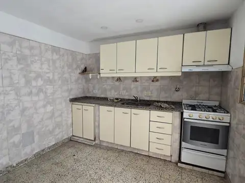 Departamento 3 ambientes en alquiler Castelar