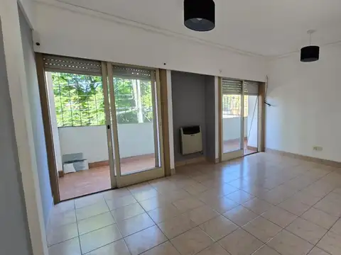 Departamento 3 ambientes en alquiler Castelar