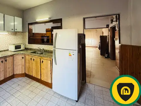 Casa 4 ambientes con 1 baño