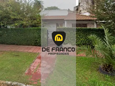 VENTA CASA 4 AMBIENTES -  EN JOSE C PAZ -