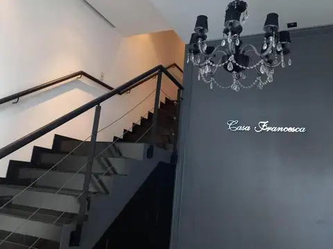 Departamento en Venta de 8 ambientes
