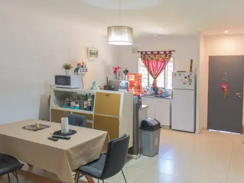 Depto Tipo Casa en Venta de 2 dormitorios