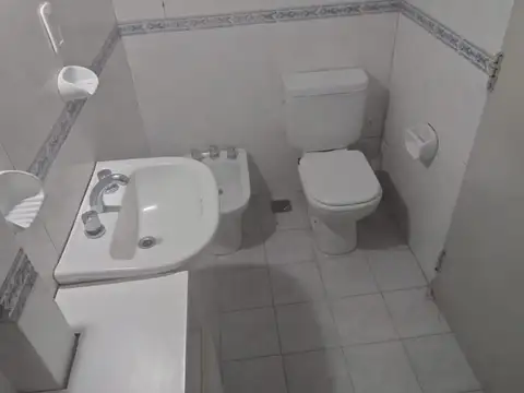 Depto Tipo Casa en Alquiler 25 años