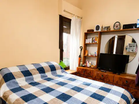 Depto Tipo Casa 2 ambientes con 1 baño