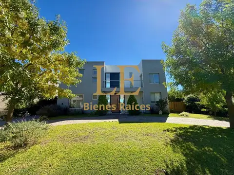 Casa en Venta de 5 dormitorios
