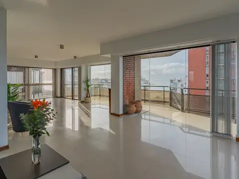 Departamento en Alquiler de 4 ambientes