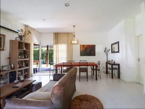 VENTA CASA 3AMB BARRIO LOS ARCES, LA CAÑADA DE PILAR, PILETA