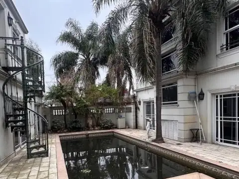 Casa en Venta de 5 dormitorios