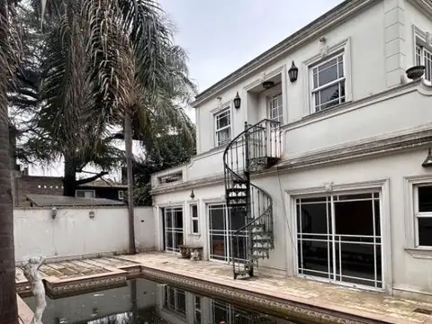 Casa en Venta en Villa Luzuriaga, USD 380.000