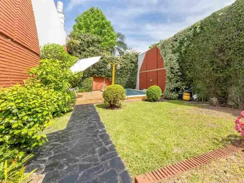 AGRONOMIA CASA 6 AMBIENTES EN VENTA 500M2