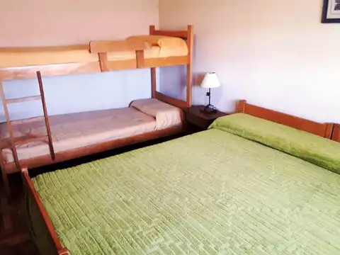 Depto Tipo Casa en Venta con 2 cocheras