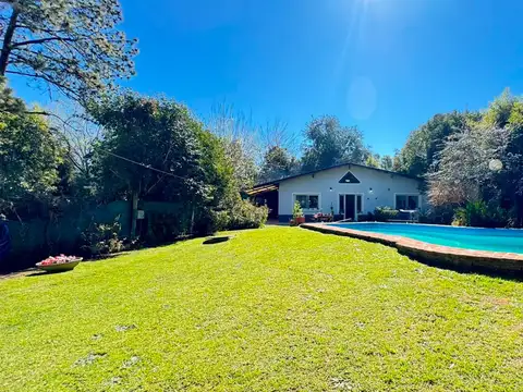CASA 3 AMBIENTES VENTA EL CAZADOR PARQUE PILETA