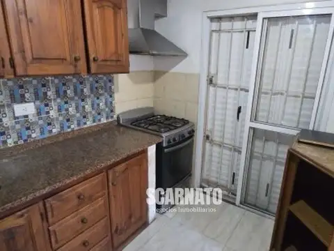 Depto Tipo Casa en Venta con 1 cocheras