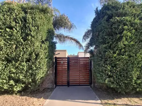 Casa en Alquiler de 3 dormitorios