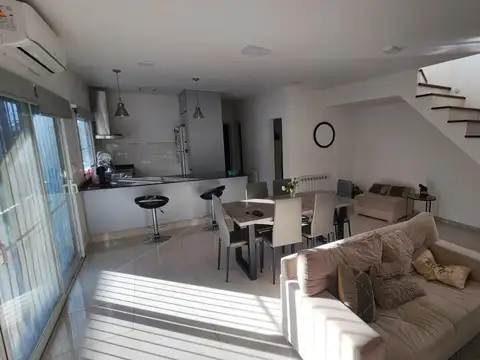Casa en Venta al Oeste
