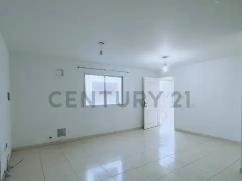 Departamento en Alquiler en San Francisco Del Monte, $ 550.000