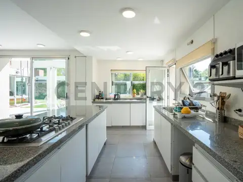 CASA EN VENTA EN CITY BELL