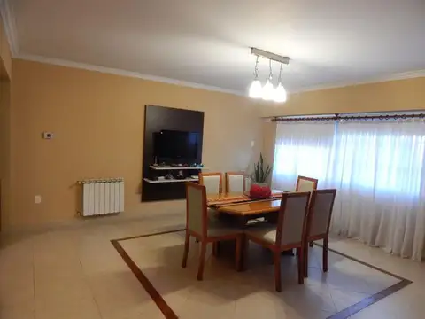 Casa en Venta en Florencio Varela, USD 230.000