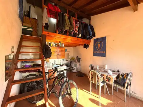 VENTA CASA 4 AMBIENTES MAS 2 DPTOS SAN MIGUEL