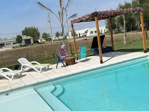 Casa 4 ambientes con 3 baños