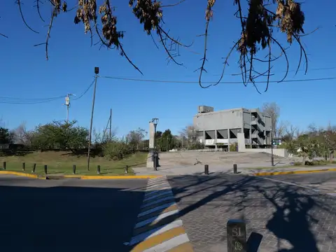 LOCAL en VENTA en SAN ISIDRO Galería "EL FARO"