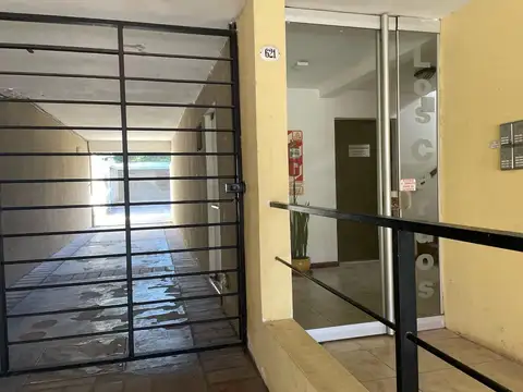 Ameghino 600, Piso 1