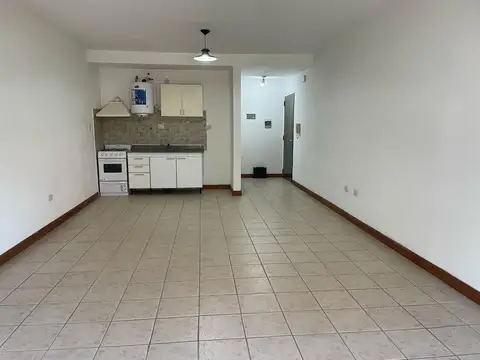 Departamento en Alquiler en Campana, $ 500.000