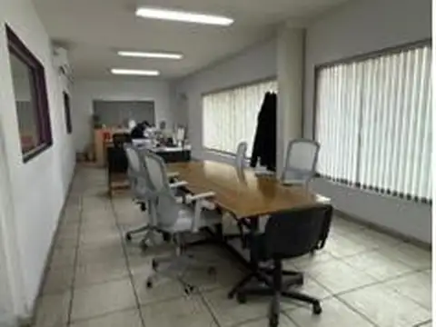 Galpon en Alquiler A Estrenar
