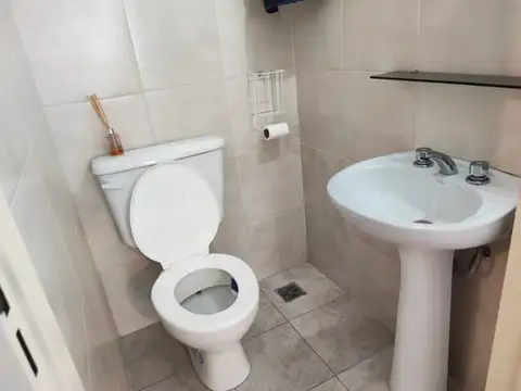 Departamento 4 ambientes con 1 baño
