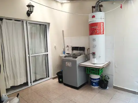Departamento 4 Ambientes en Planta Baja con Patio – Parque Chacabuco