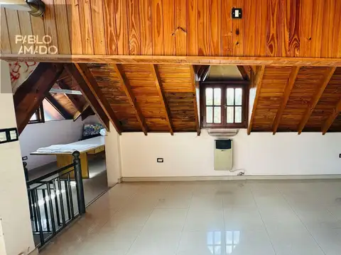 Casa 6 ambientes con 4 baños