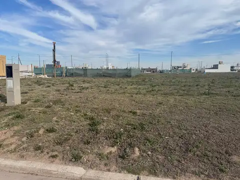 Lote Campos de Manantiales
