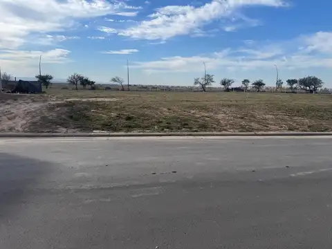 Terreno en Venta en Campos De Manantiales, USD 48.000