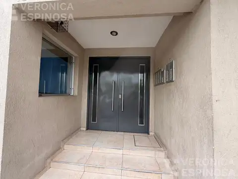 Avenida Rivadavia  al 15200