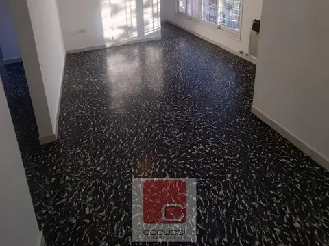 Departamento en Alquiler en Godoy Cruz, $ 450.000